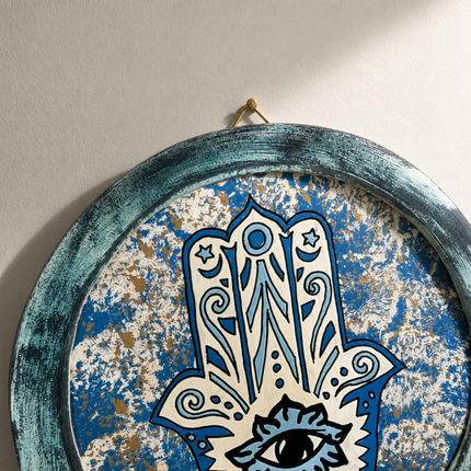 Mystic Hamsa Round, close-up